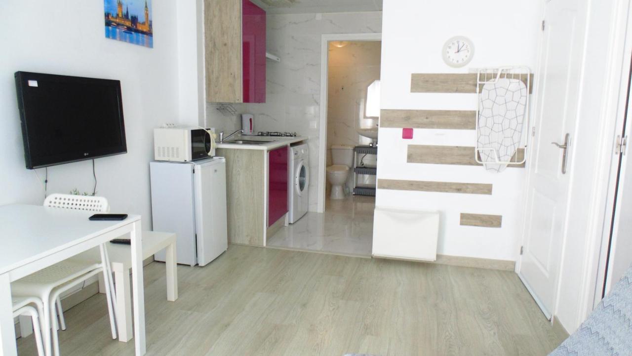 Apartamento En Centro A 150M Del Mar Apolo B Торрев'єха Екстер'єр фото