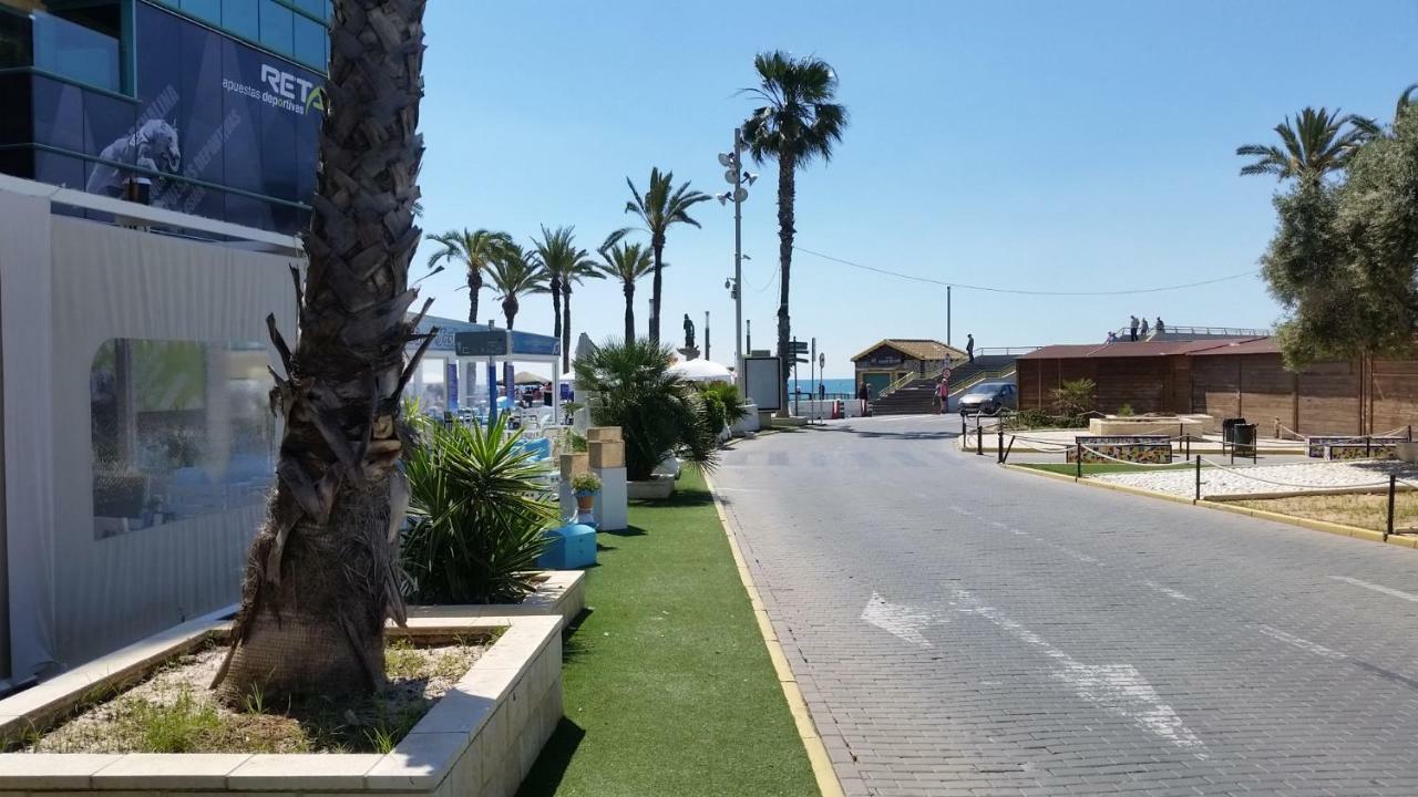 Apartamento En Centro A 150M Del Mar Apolo B Торрев'єха Екстер'єр фото
