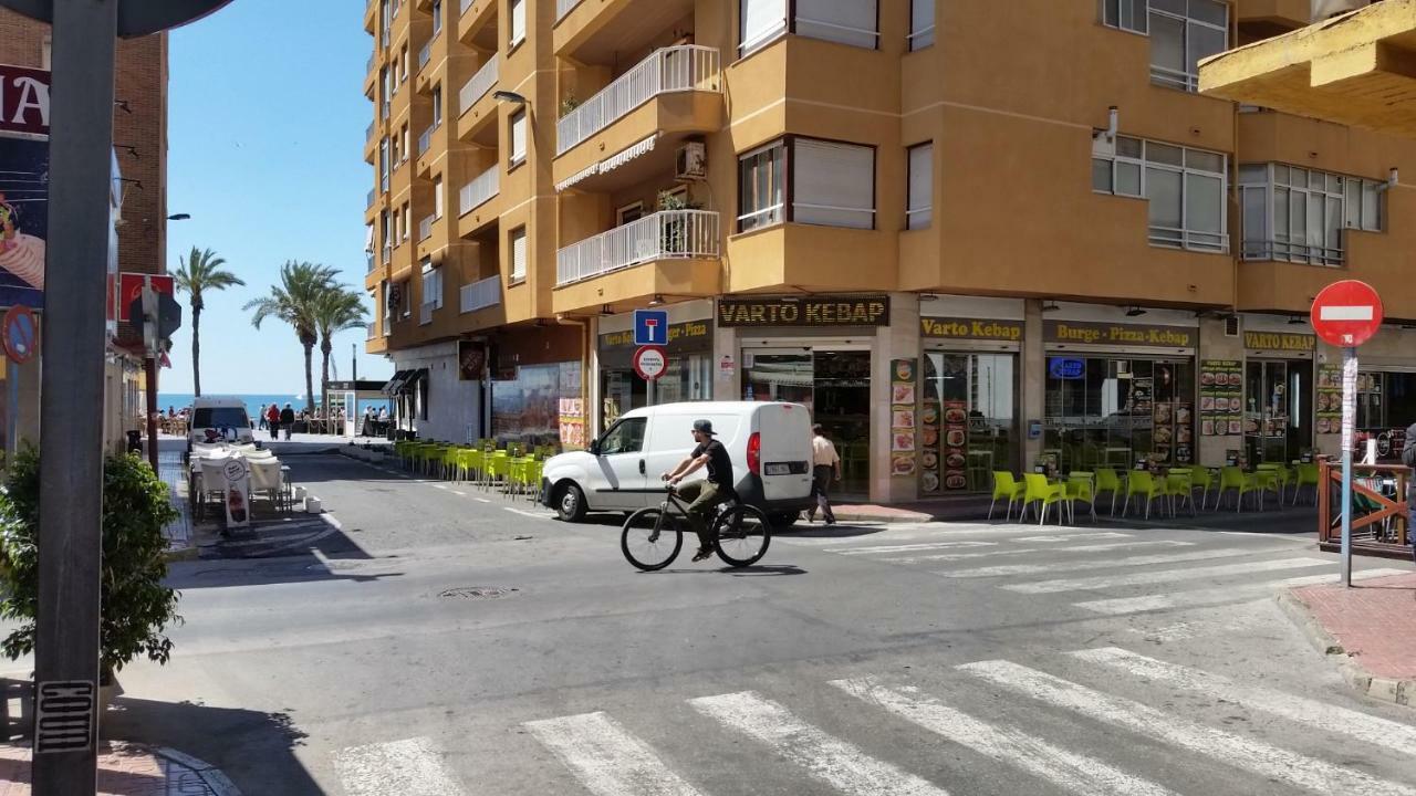 Apartamento En Centro A 150M Del Mar Apolo B Торрев'єха Екстер'єр фото